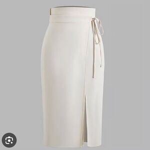 BNWT commense wrap skirt